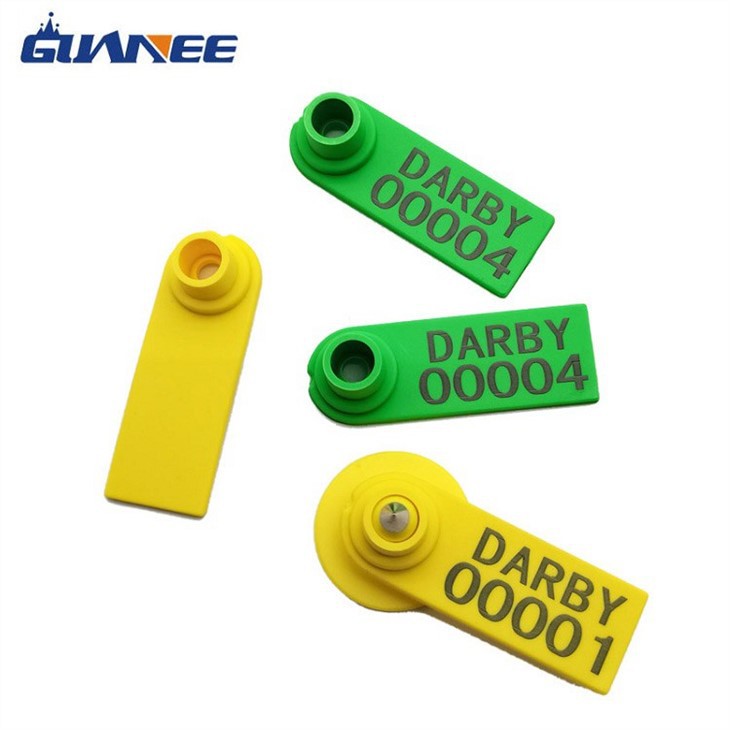 Etiquetes d'orella de cabra